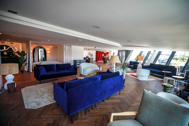 ダブルツリー バイ ヒルトン ニース センター アイコニック