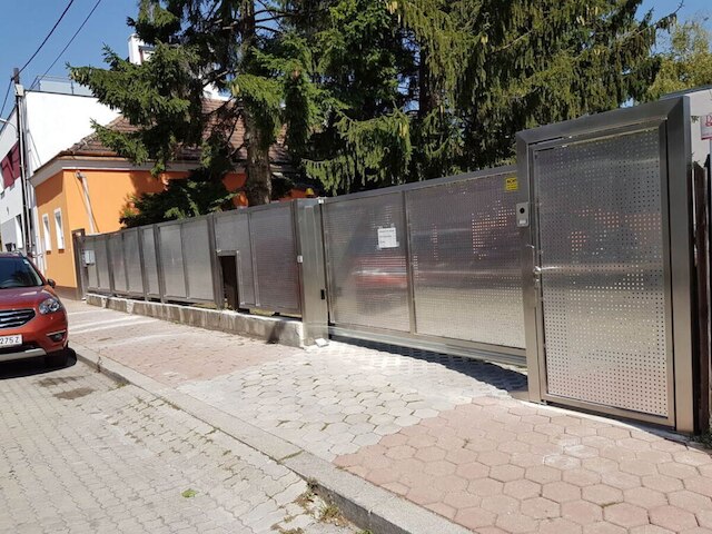 ホリデーアパートメント タカ 1