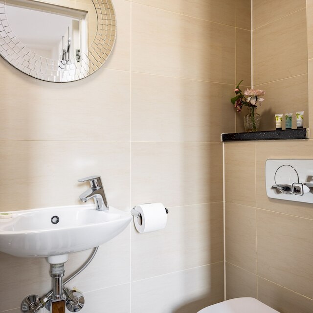 コージースタジオ イン アールズコート フラット 10