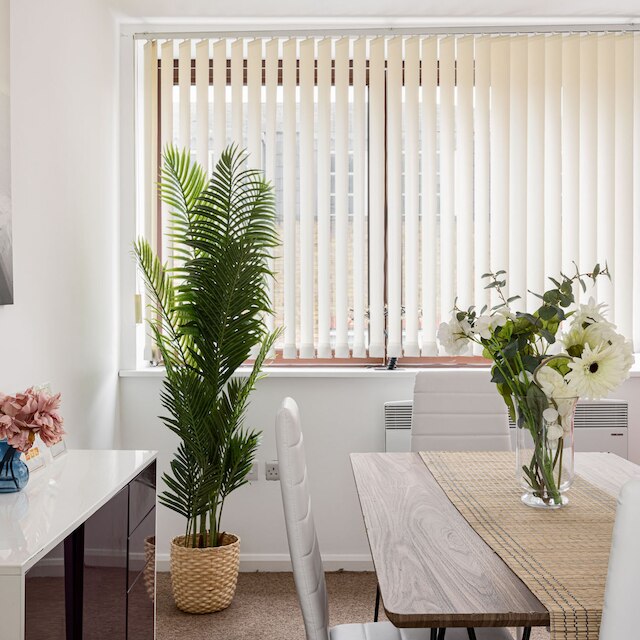 ペントハウス ウィズ ビューズ アクロス ロンドン