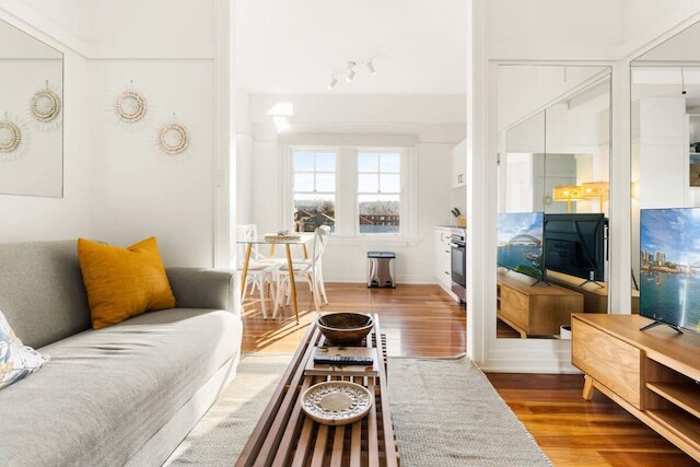 ビーチフロント セレニティ ボンダイ ビーチ