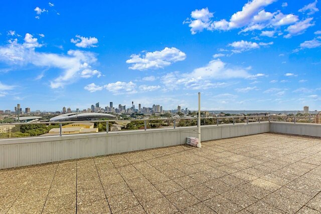 センテニアル パーク ライト フィルド モダン スタジオ