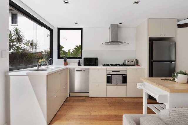 リラックスド ビーチサイド タウンハウス