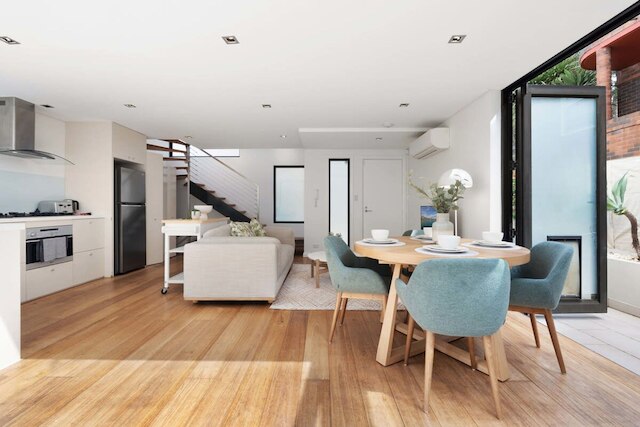 リラックスド ビーチサイド タウンハウス