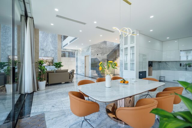 デラックス リバーフロント プール ヴィラズ ダナン