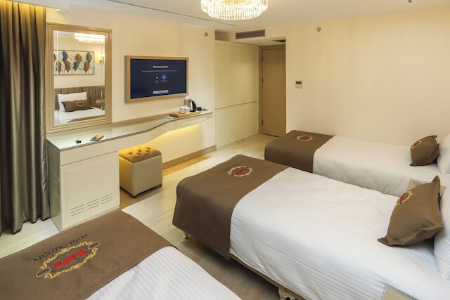 サファ ホテル オールド シティ