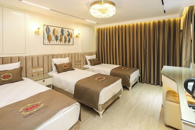 サファ ホテル オールド シティ