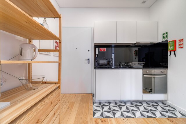 ノマドズ ネットサブウェイ - サニーバルコニー