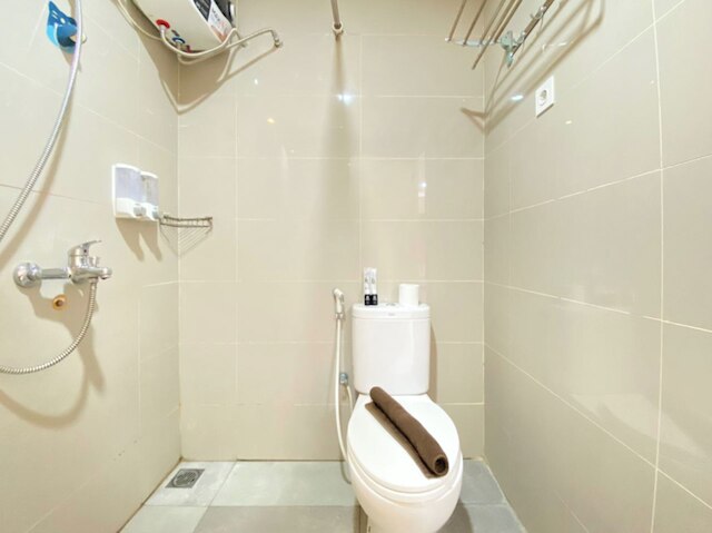 ホーミー アンド コンフォート ステイ スタジオ セントラランド セマラン アパートメント