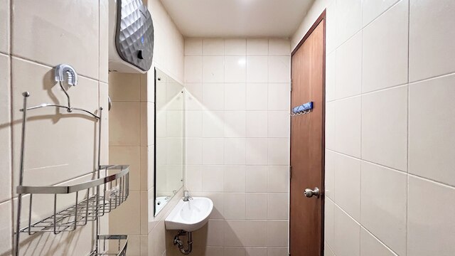 コンフォート スタジオアパートメント ヴィダビュー マカッサル