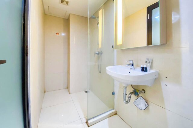 グッド ホーミー スタジオ アパートメント アット ウォーホル (ウィズ/エアコン) レジデンシズ