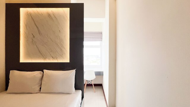 モダン デザイン 2BR アット ヴィダ ビュー マカッサル アパートメント