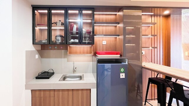 モダン デザイン 2BR アット ヴィダ ビュー マカッサル アパートメント