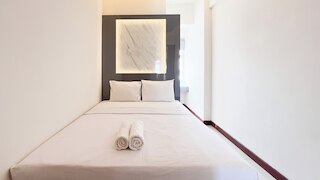 モダン デザイン 2BR アット ヴィダ ビュー マカッサル アパートメント