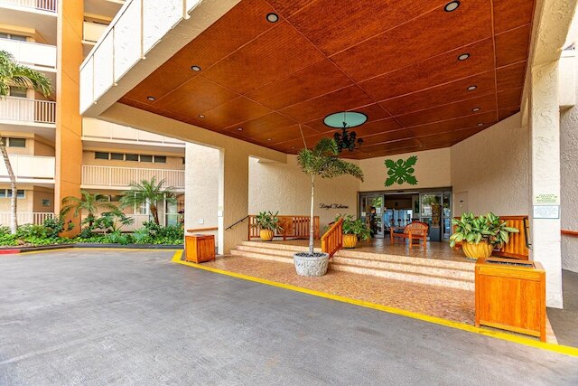 ロイヤル カハナ 1211 2 ベッドルーム コンド