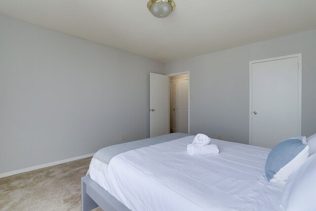 エクセプショナルアパートメント クリスタルシティ