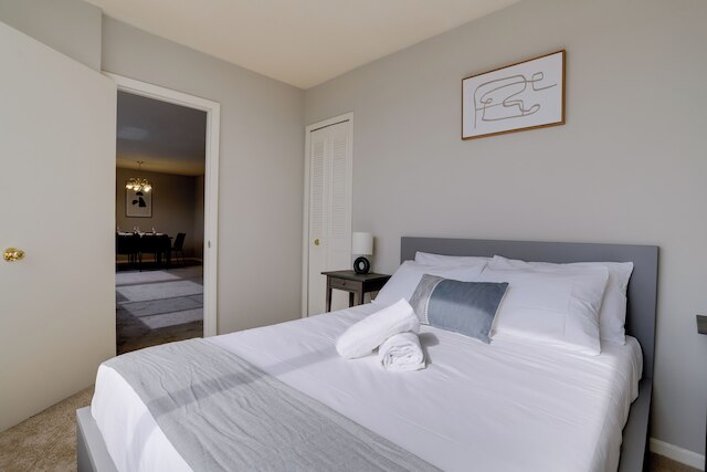 エクセプショナルアパートメント クリスタルシティ