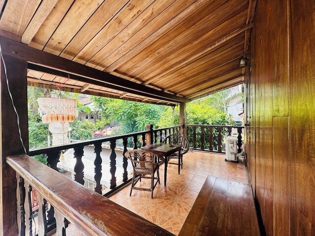 レバディ ゲストハウス