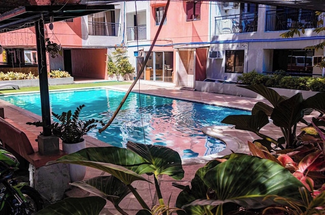 アーシヴィ コージーキャビン