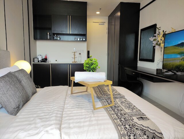 アクソン バイ ラックス ホーム