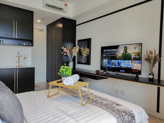 アクソン バイ ラックス ホーム