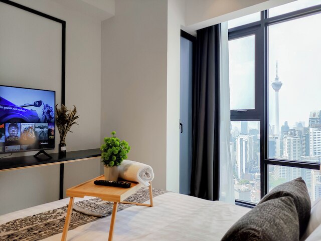 アクソン バイ ラックス ホーム