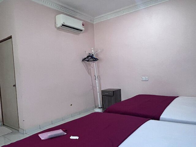 OYO 90981 チェナン レストハウス 1