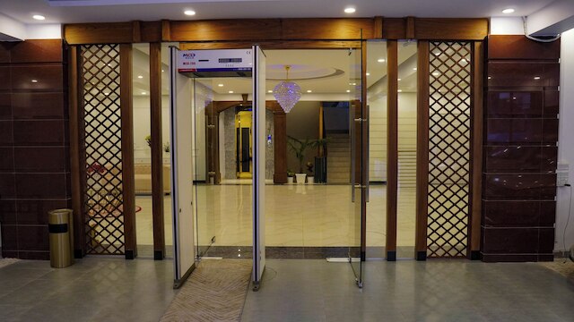 グランド ヴィスタナ