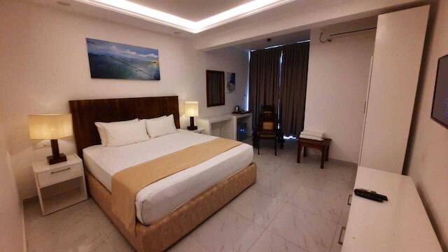 ラビニア ベイ ビーチ ホテル