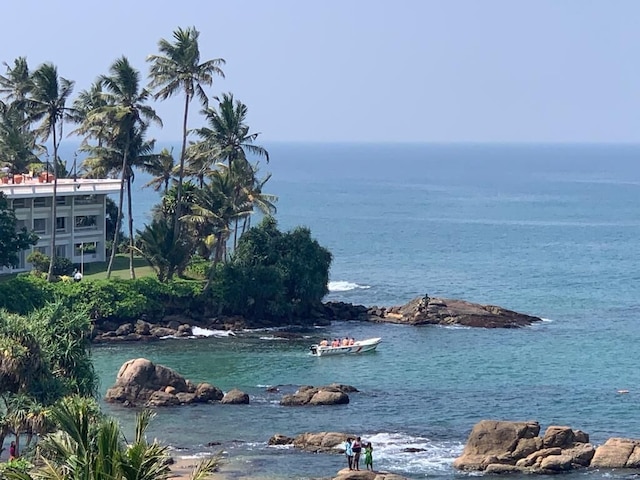 ラビニア ベイ ビーチ ホテル