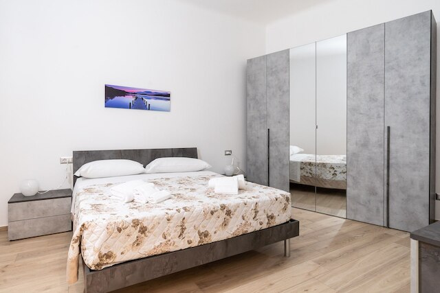 ザ クイーン ルーム バーリ バイ ワンダフル イタリー