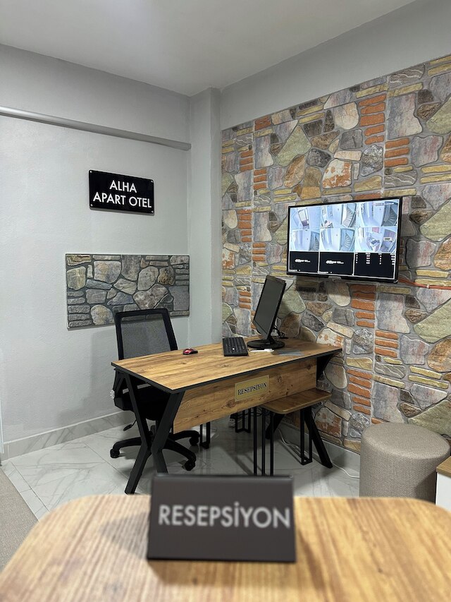 アルハ アパート オテル