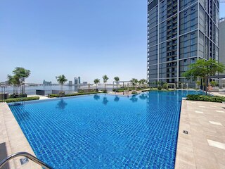 グローバルステイ。クリークエッジタワーアパートメンツ