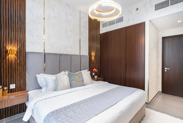 グローバルステイ。クリークエッジタワーアパートメンツ