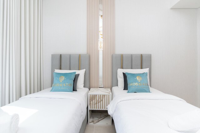 グローバルステイ。クリークエッジタワーアパートメンツ