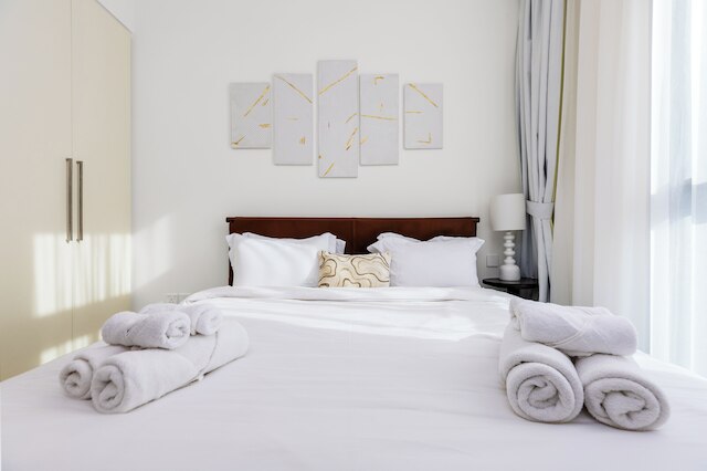 ウェーブス - ブルジュ クラウン タワー