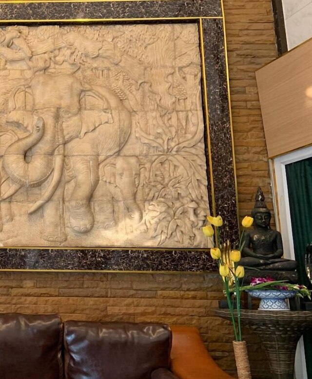 ジ エッセ オテル パタヤ