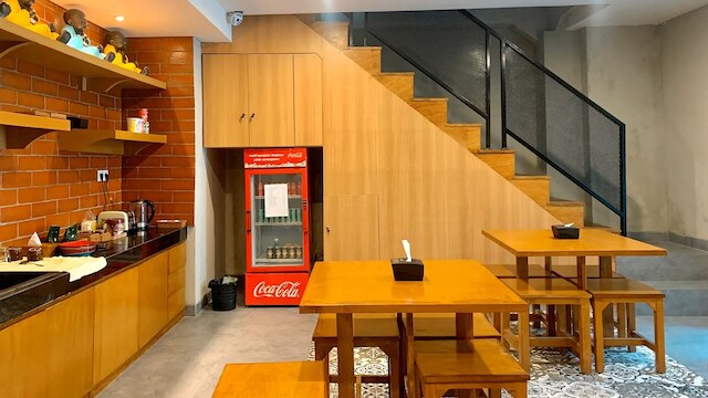 デベッズ ホステル バイ ソスコンマ