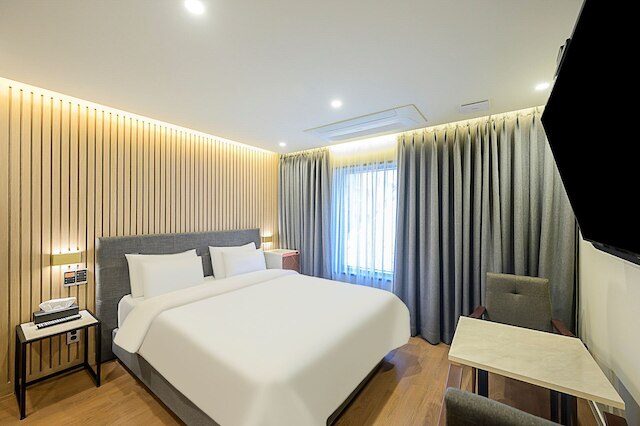 Mokpo H Avenue Hotel Peace Plaza