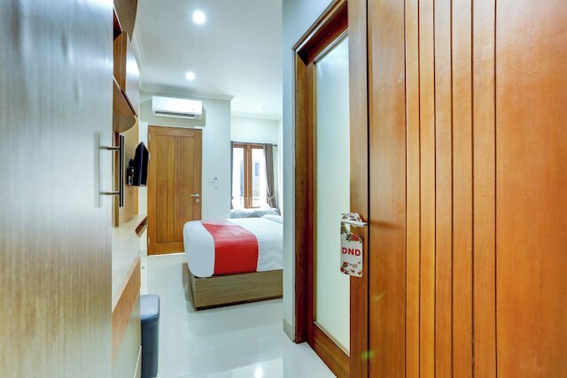 スーパー OYO キャピタル O 90291 ヴィン ステイ ペタヌ