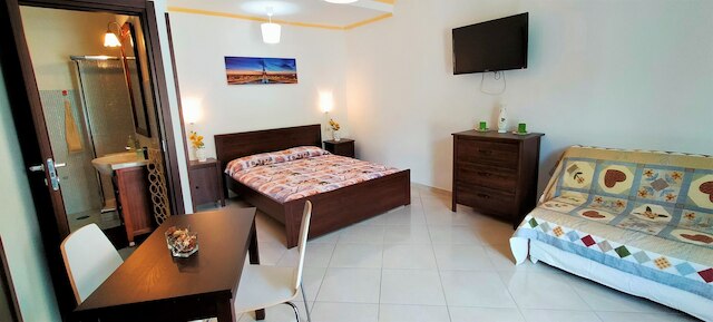 トラモンティ カウントリーサイド ヴィラ ウィズ ジャクージ アンド ガーデン