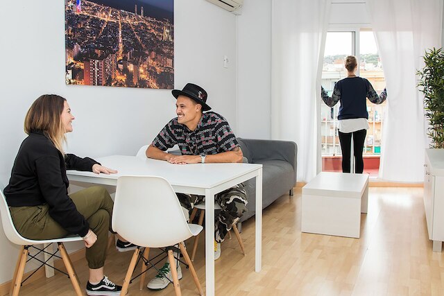 サントジョルディアパートメント サグラダファミリア