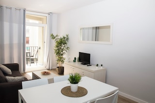 サントジョルディアパートメント サグラダファミリア