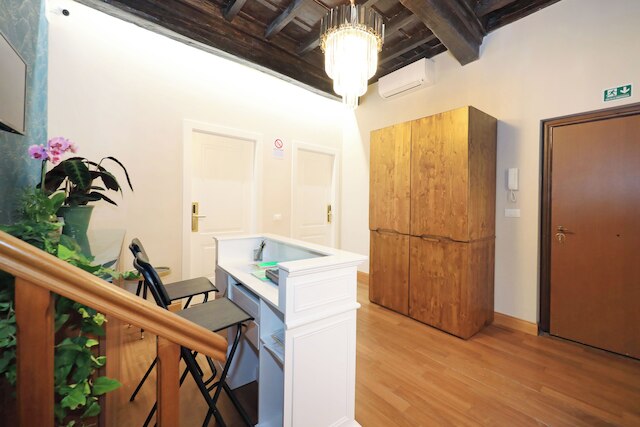 ゴールデン パンテオン ルームズ