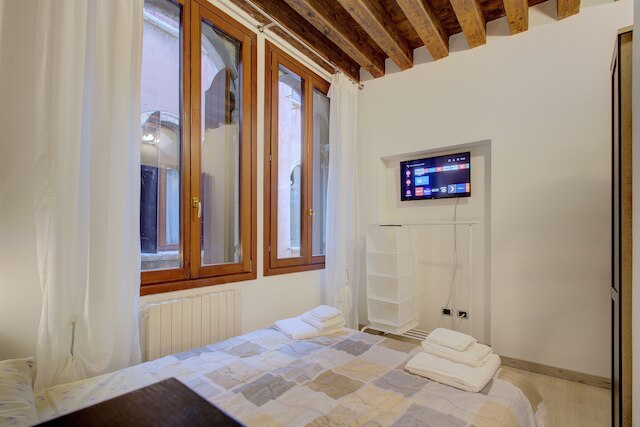 STUA リアルト-マーケット