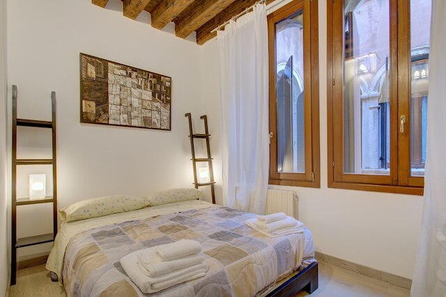 STUA リアルト-マーケット