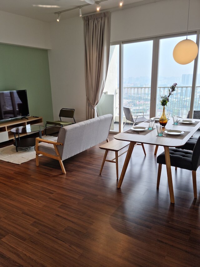 ユナ レジデンス バイ マヤ