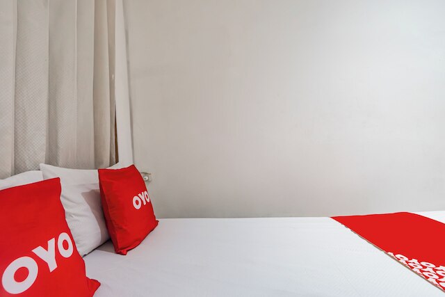 OYO ライフ 93978 ウィスマ ホームステイ シャリア