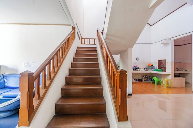 OYO ライフ 93978 ウィスマ ホームステイ シャリア