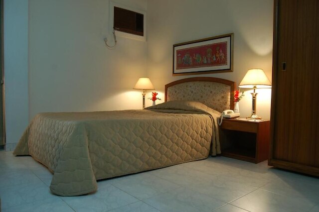 ホテル デ クリスタル クラウン